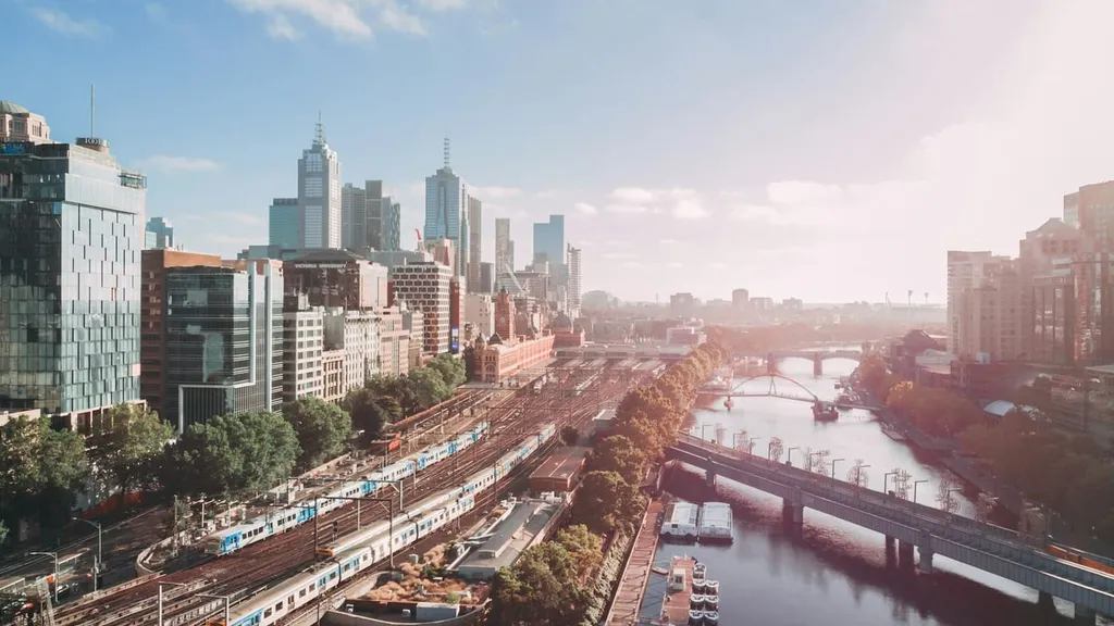 Melbourne city buildings along the Yarra
